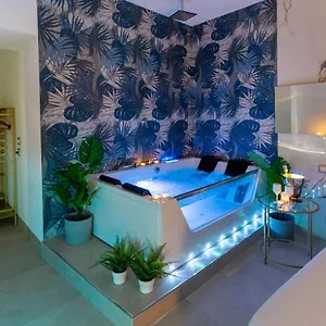 Mazzini Luxury Jacuzzy Guest house Catania