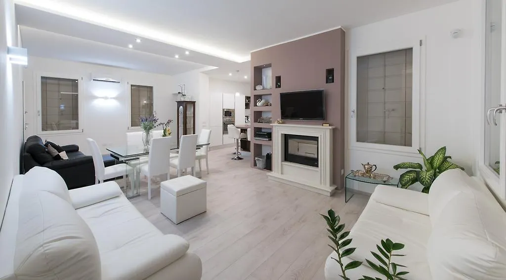 Dafne B&B Treviso 2*,  Italy